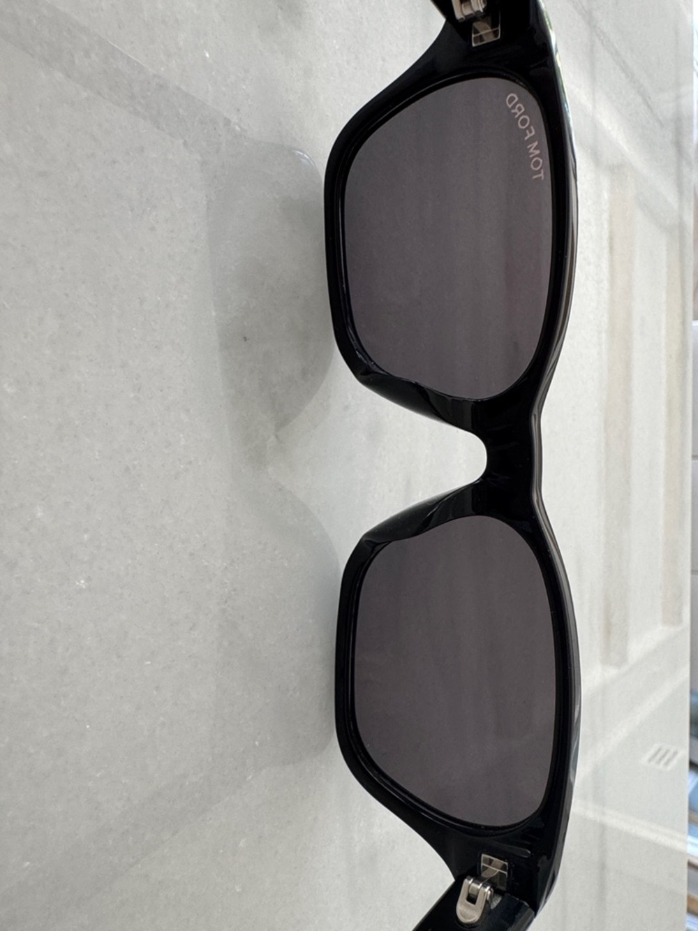 Tom Ford Black Square women Sunglasses with Dark Lenses TF 959-D 01A 54 18 145*3 - Picture 4 of 6